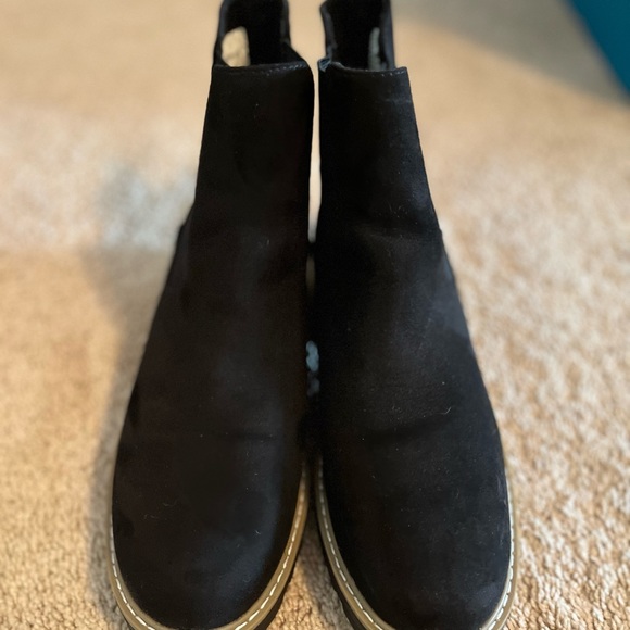 Universal thread boots size 9.5 women’s boots - Picture 2 of 4